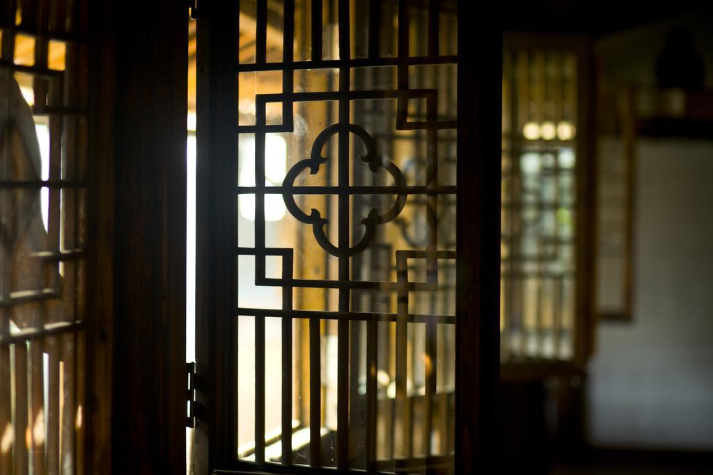Huangshan Seeing Inside Boutique Hotel Tunxi Exterior photo